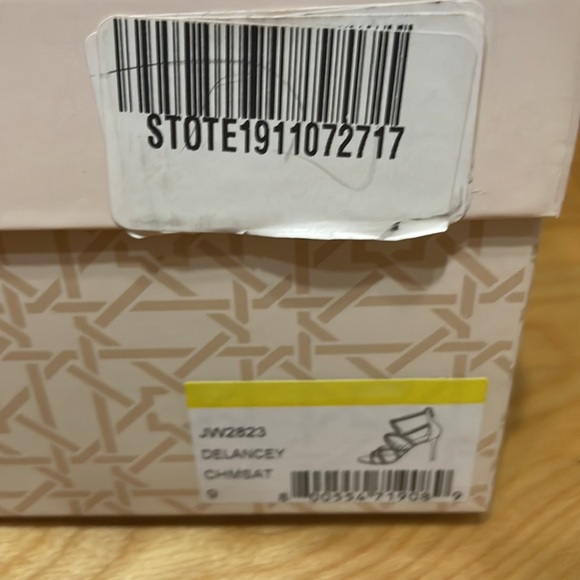 Jewel by Badgley Mischka :: delacy chmsat - Picture 7 of 7